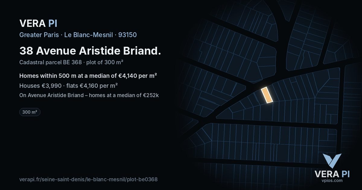 38 Avenue Aristide Briand, Le Blanc-Mesnil at night – the plot lit, the parcels around coloured by the prices near them