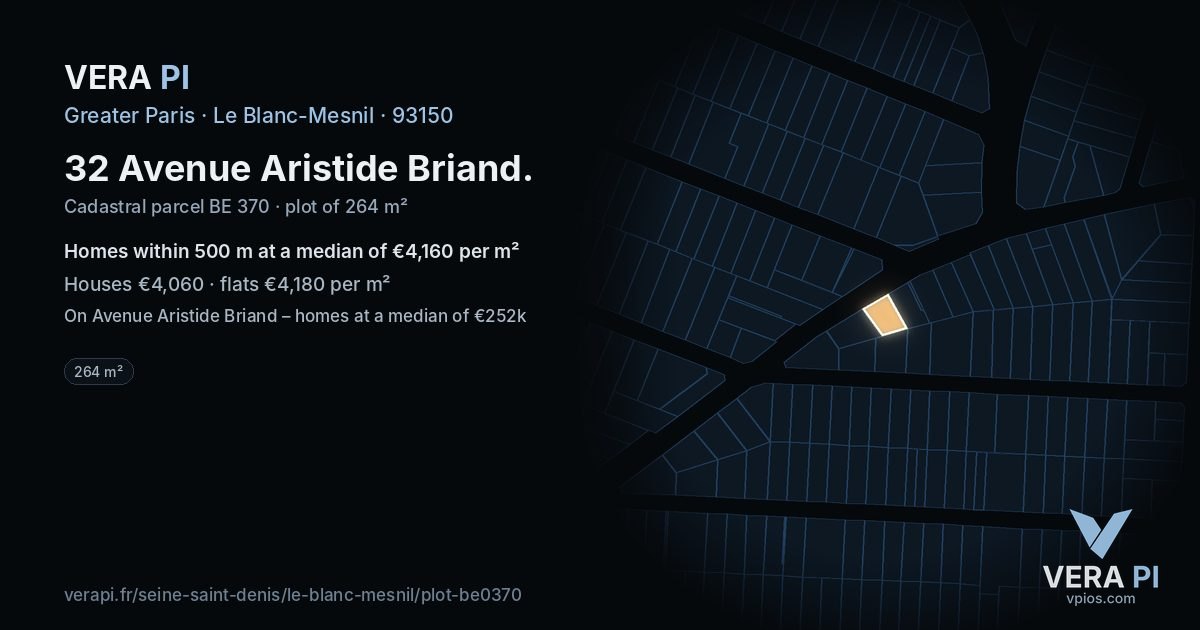 32 Avenue Aristide Briand, Le Blanc-Mesnil at night – the plot lit, the parcels around coloured by the prices near them