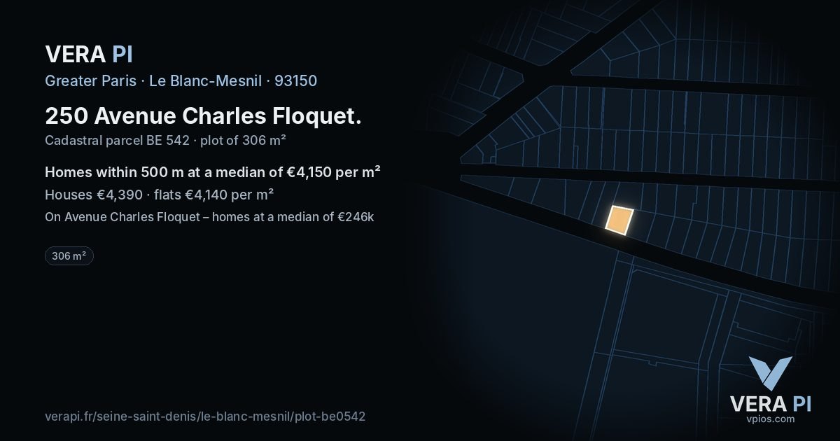 250 Avenue Charles Floquet, Le Blanc-Mesnil at night – the plot lit, the parcels around coloured by the prices near them