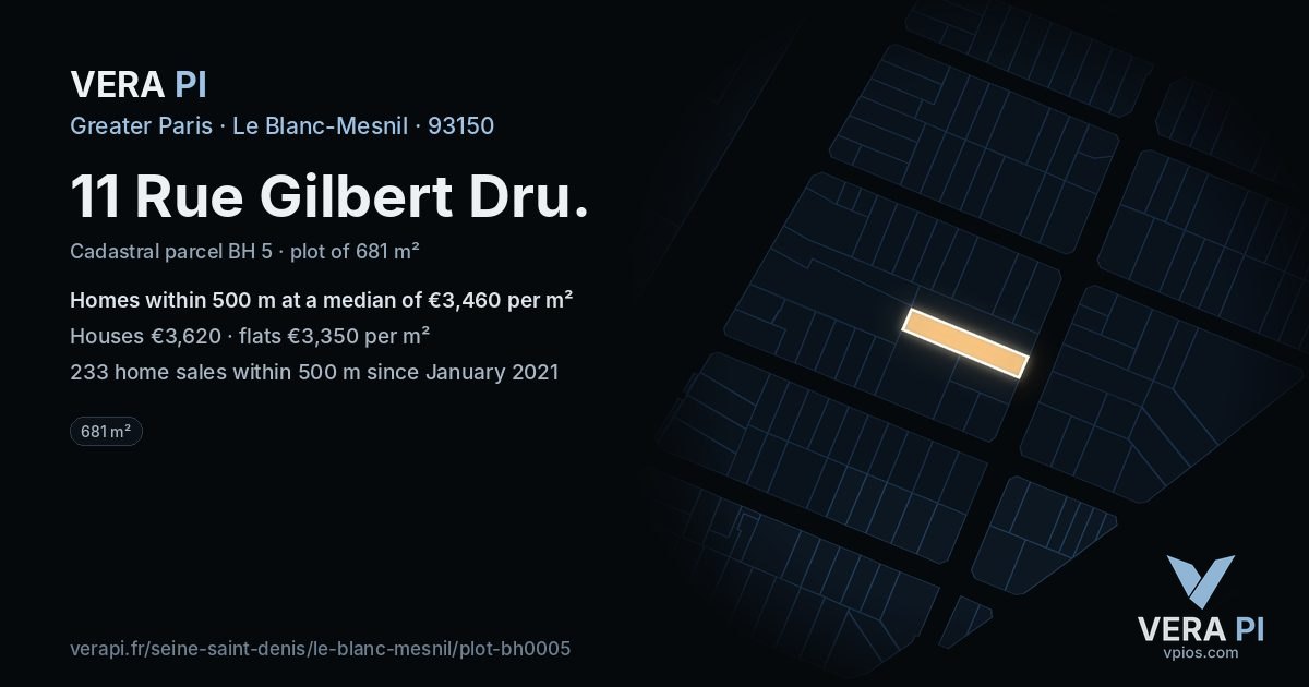 11 Rue Gilbert Dru, Le Blanc-Mesnil at night – the plot lit, the parcels around coloured by the prices near them