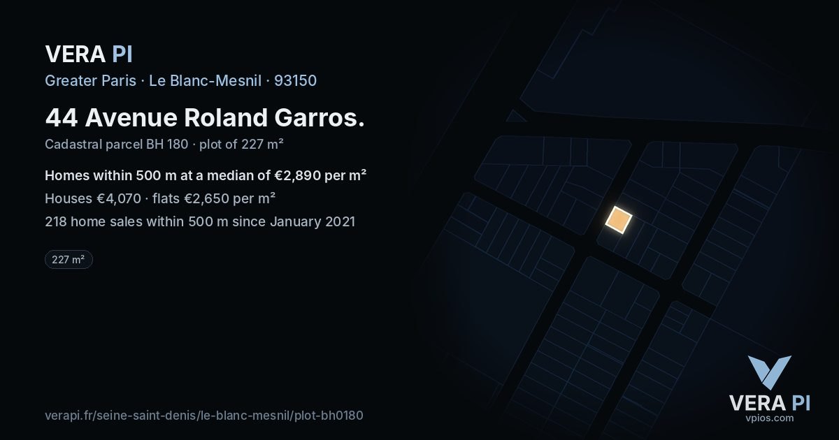 44 Avenue Roland Garros, Le Blanc-Mesnil at night – the plot lit, the parcels around coloured by the prices near them