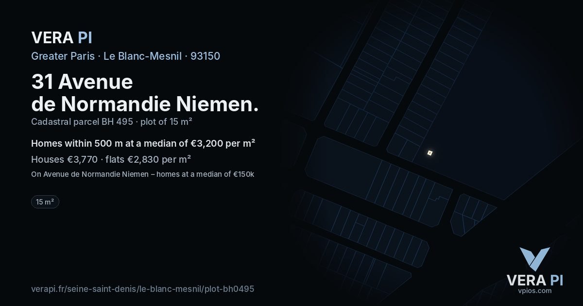 31 Avenue de Normandie Niemen, Le Blanc-Mesnil at night – the plot lit, the parcels around coloured by the prices near them