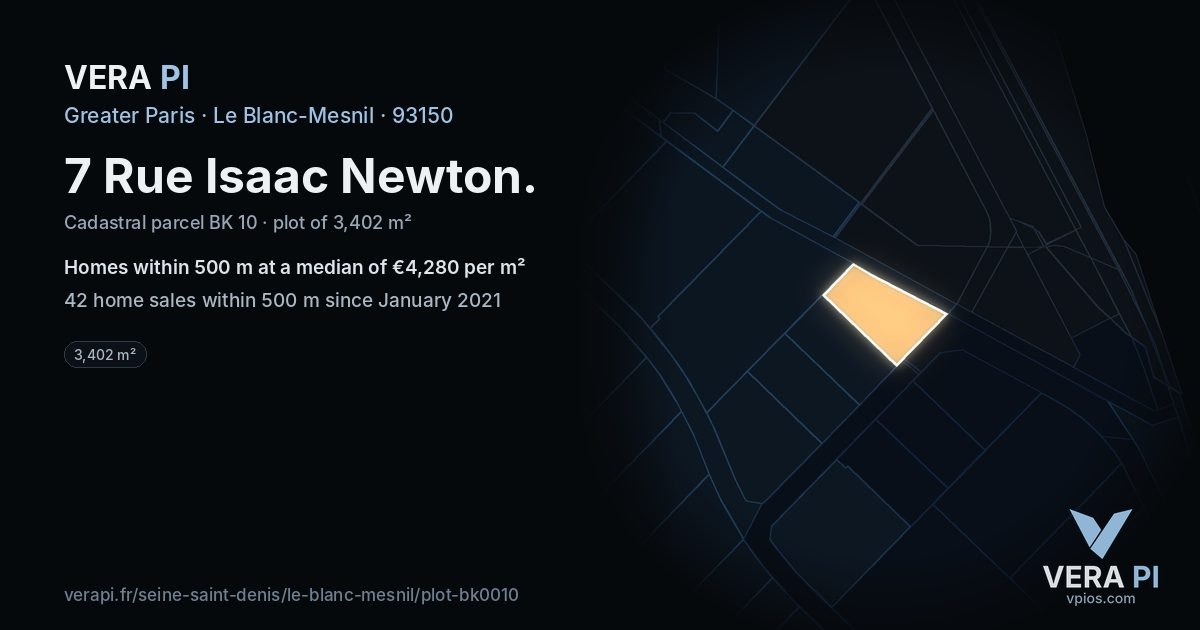 7 Rue Isaac Newton, Le Blanc-Mesnil at night – the plot lit, the parcels around coloured by the prices near them