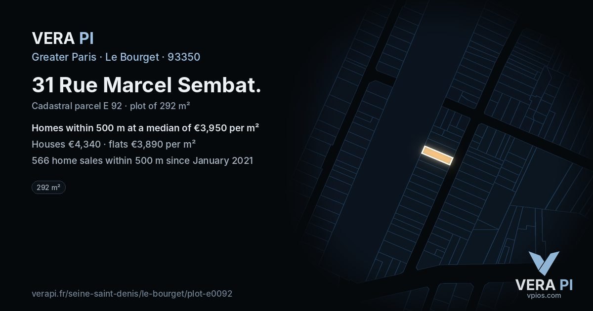 31 Rue Marcel Sembat, Le Bourget at night – the plot lit, the parcels around coloured by the prices near them