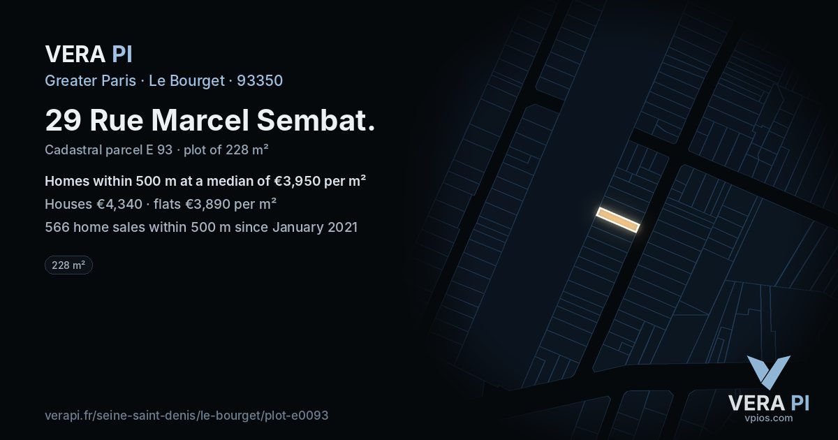 29 Rue Marcel Sembat, Le Bourget at night – the plot lit, the parcels around coloured by the prices near them