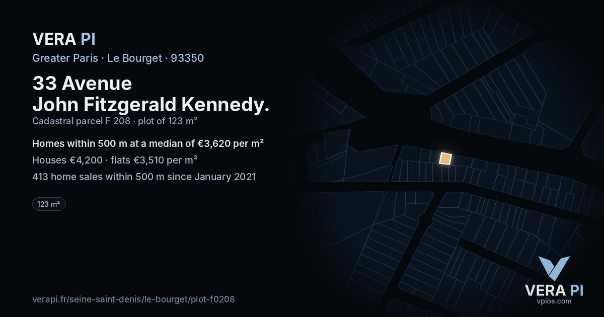 33 Avenue John Fitzgerald Kennedy, Le Bourget at night – the plot lit, the parcels around coloured by the prices near them