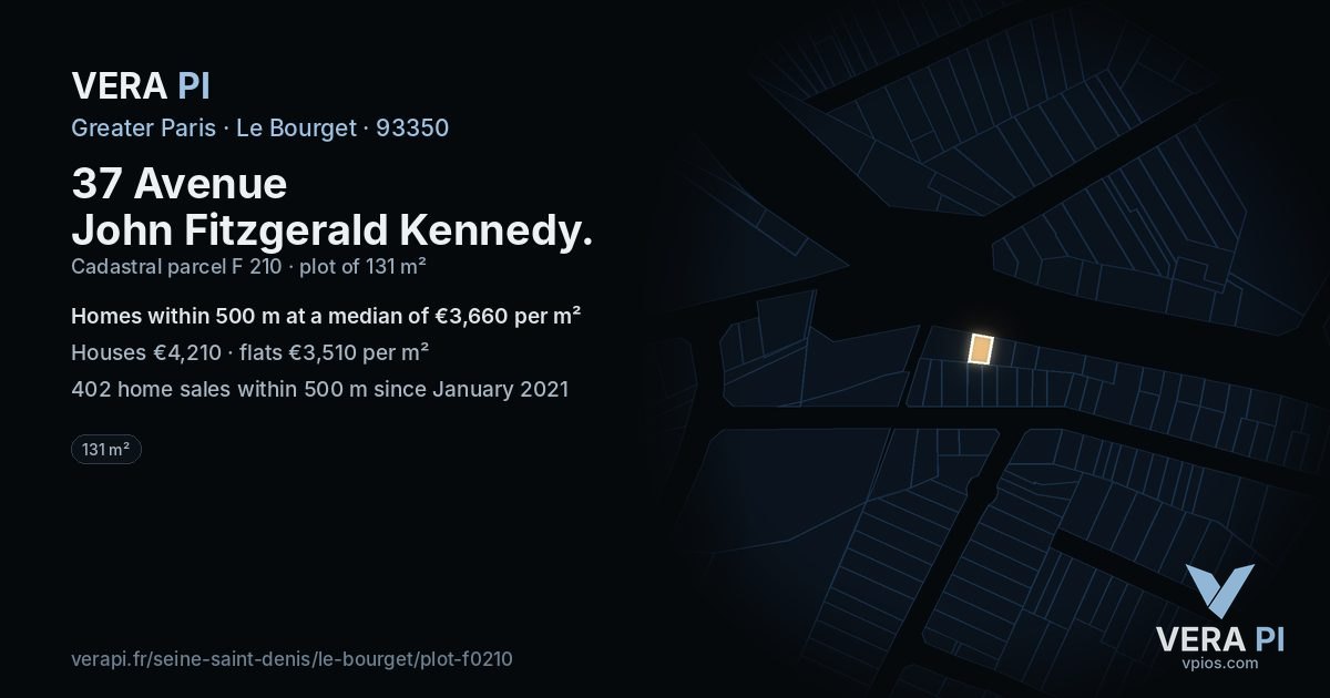 37 Avenue John Fitzgerald Kennedy, Le Bourget at night – the plot lit, the parcels around coloured by the prices near them