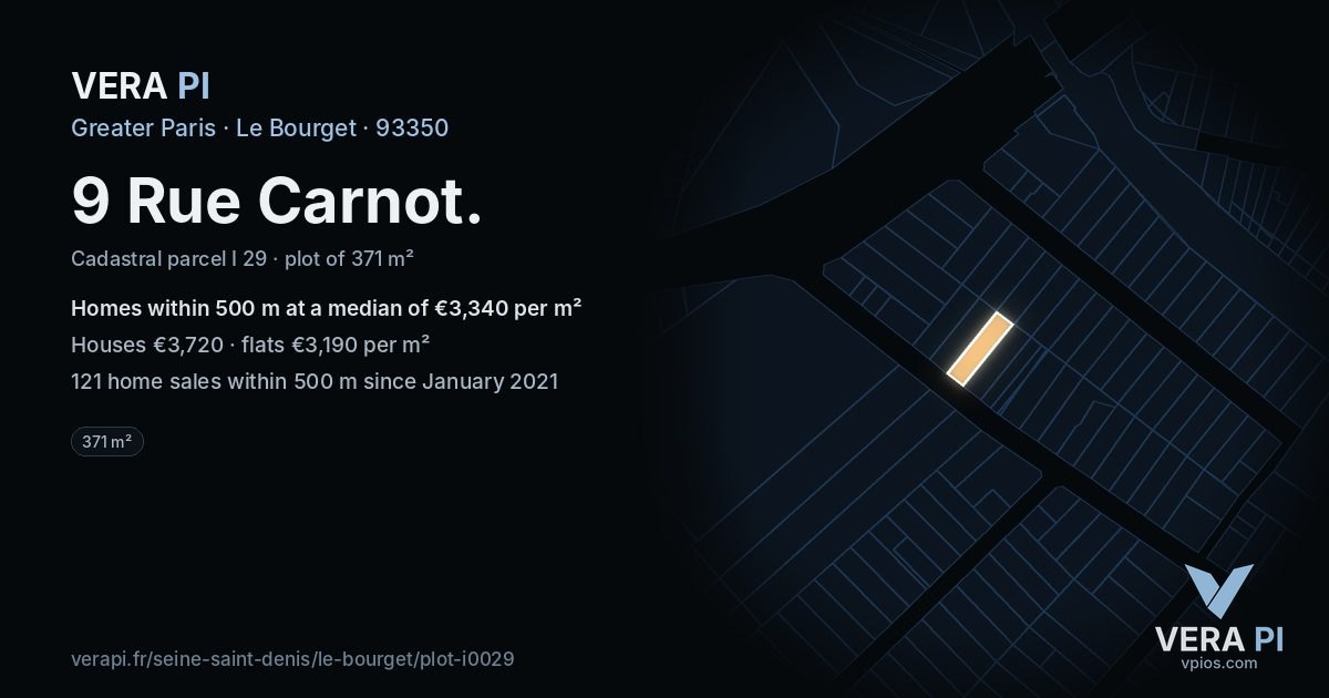 9 Rue Carnot, Le Bourget at night – the plot lit, the parcels around coloured by the prices near them