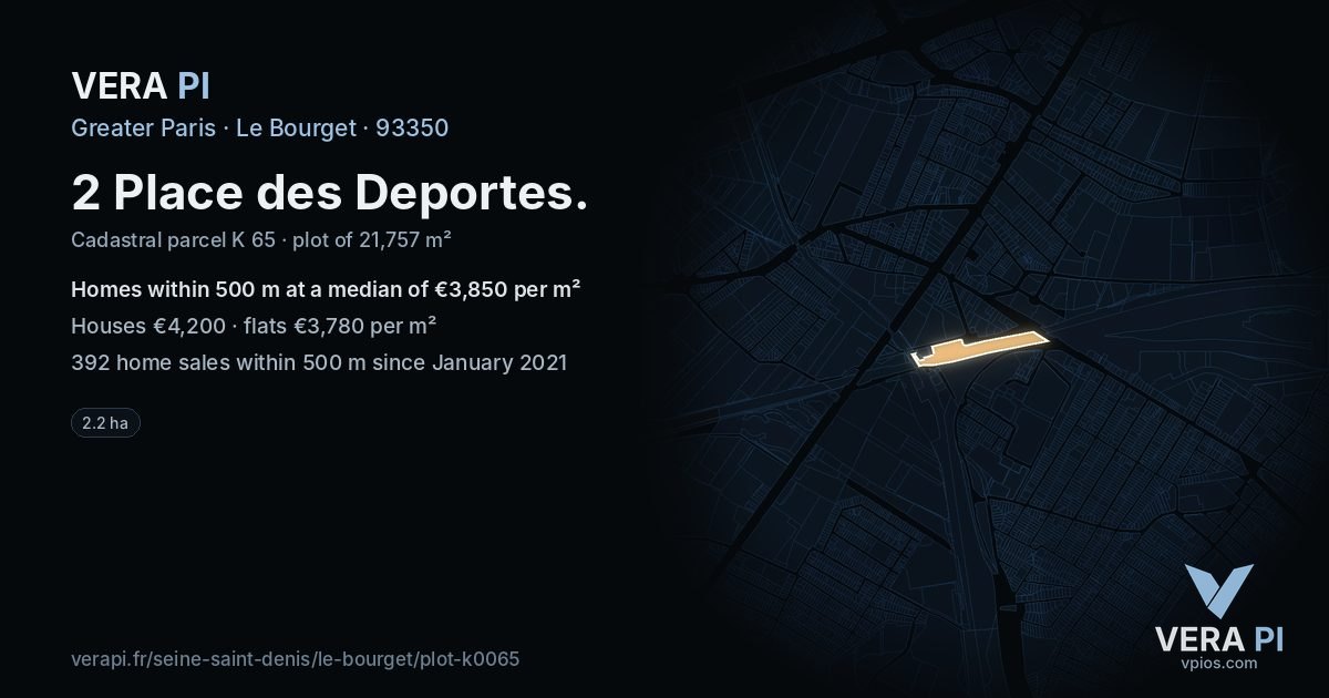 2 Place des Deportes, Le Bourget at night – the plot lit, the parcels around coloured by the prices near them