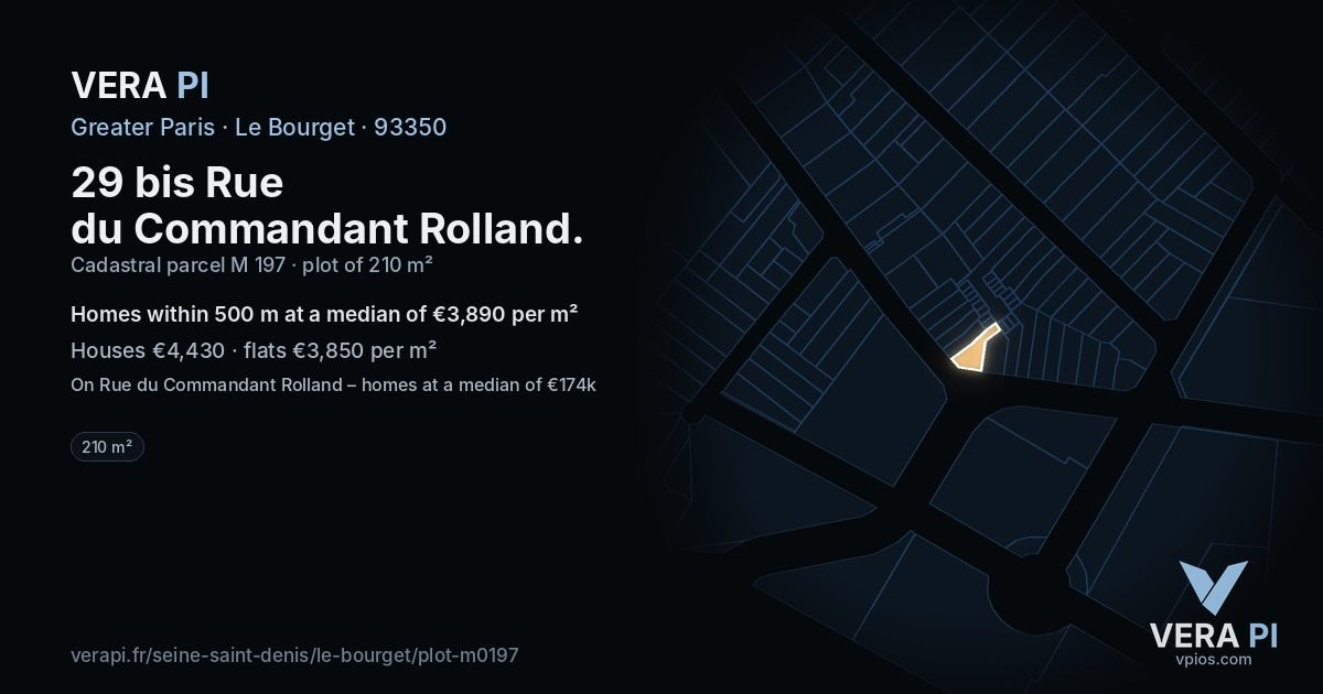 29 bis Rue du Commandant Rolland, Le Bourget at night – the plot lit, the parcels around coloured by the prices near them