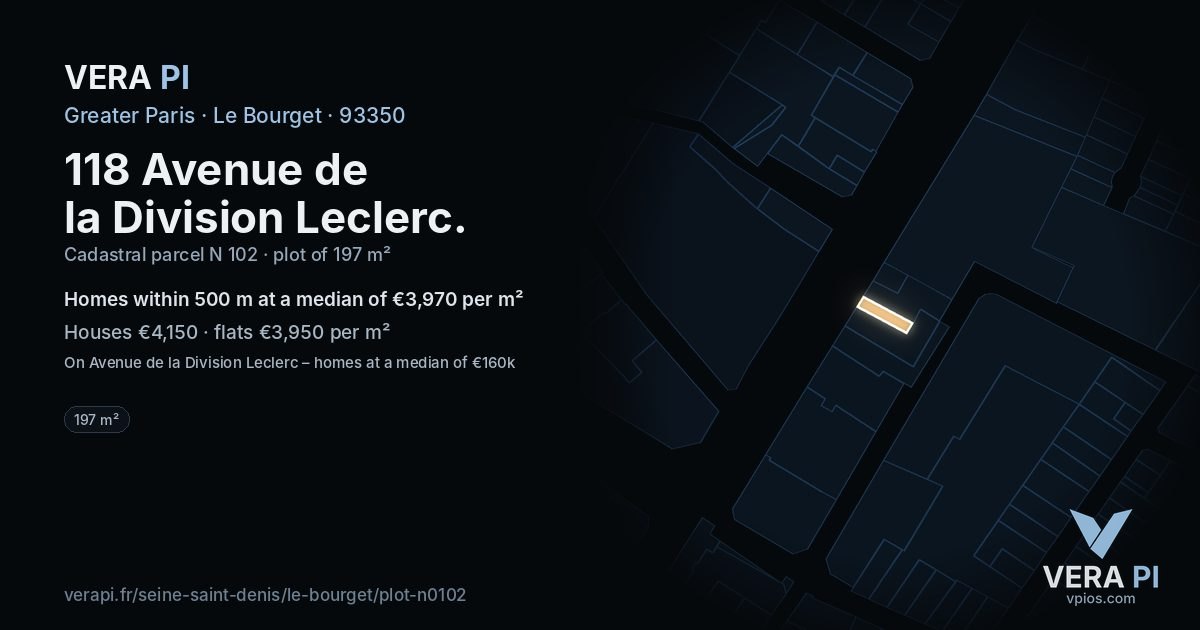 118 Avenue de la Division Leclerc, Le Bourget at night – the plot lit, the parcels around coloured by the prices near them