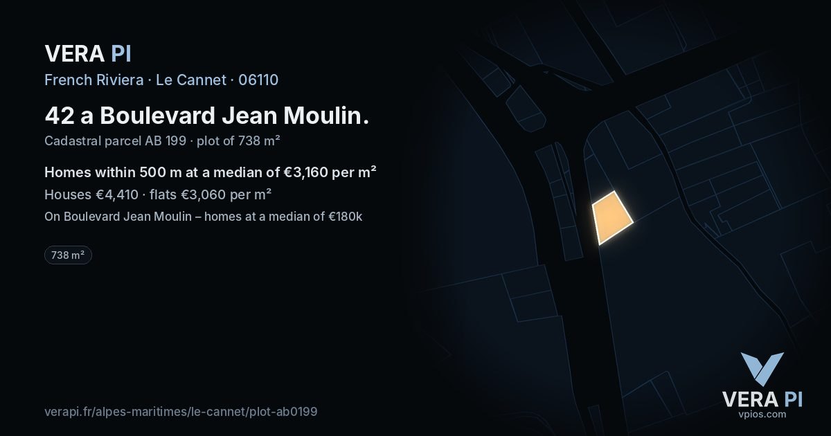 42 a Boulevard Jean Moulin, Le Cannet at night – the plot lit, the parcels around coloured by the prices near them