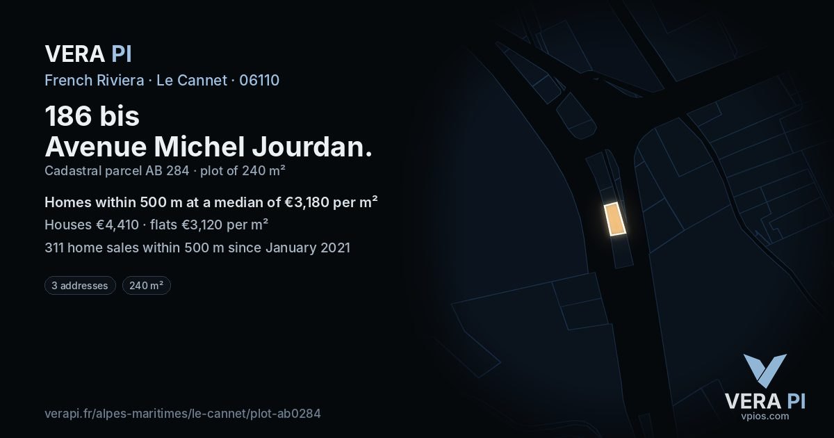 186 bis Avenue Michel Jourdan, Le Cannet at night – the plot lit, the parcels around coloured by the prices near them