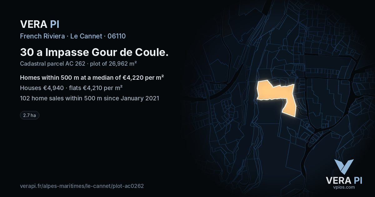 30 a Impasse Gour de Coule, Le Cannet at night – the plot lit, the parcels around coloured by the prices near them