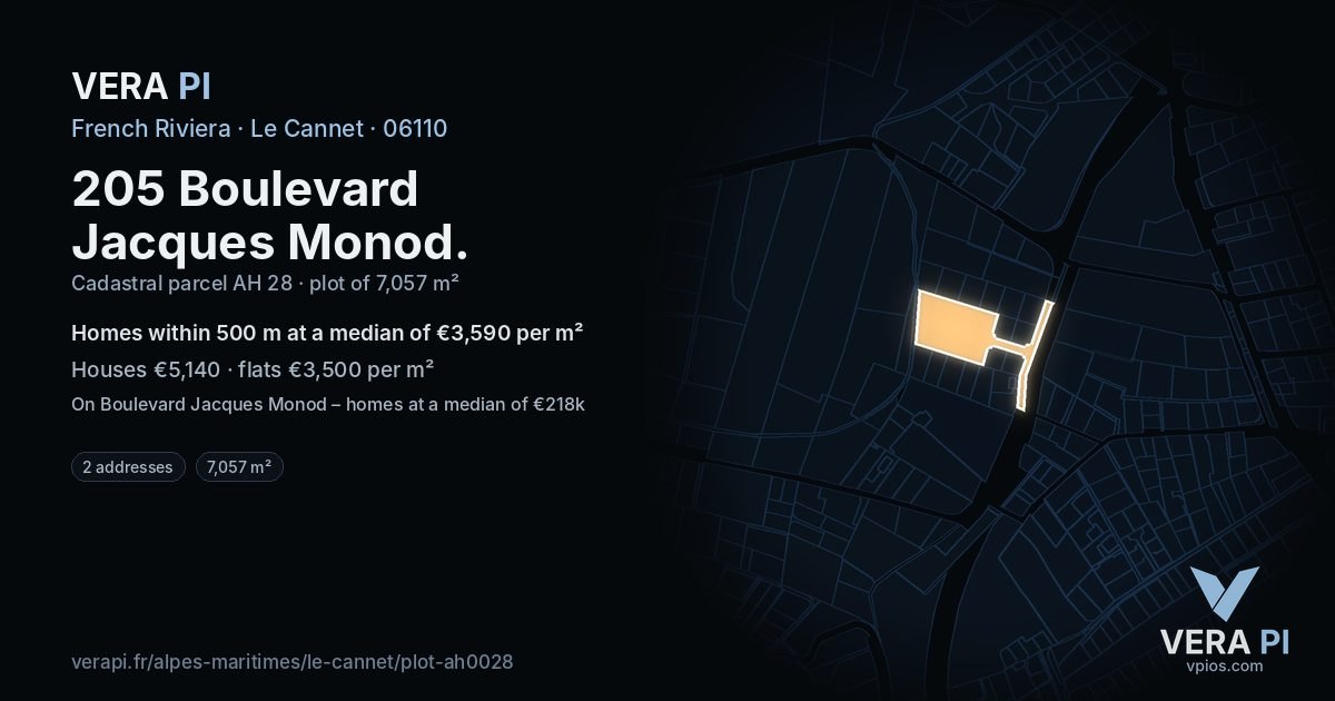 205 Boulevard Jacques Monod, Le Cannet at night – the plot lit, the parcels around coloured by the prices near them