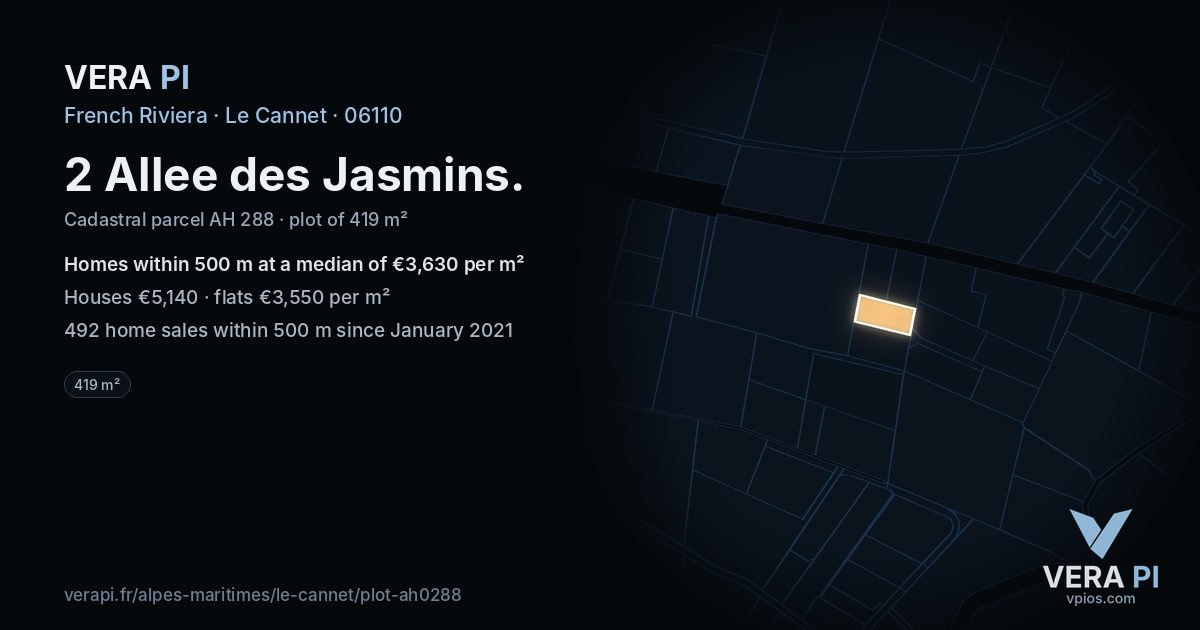 2 Allee des Jasmins, Le Cannet at night – the plot lit, the parcels around coloured by the prices near them