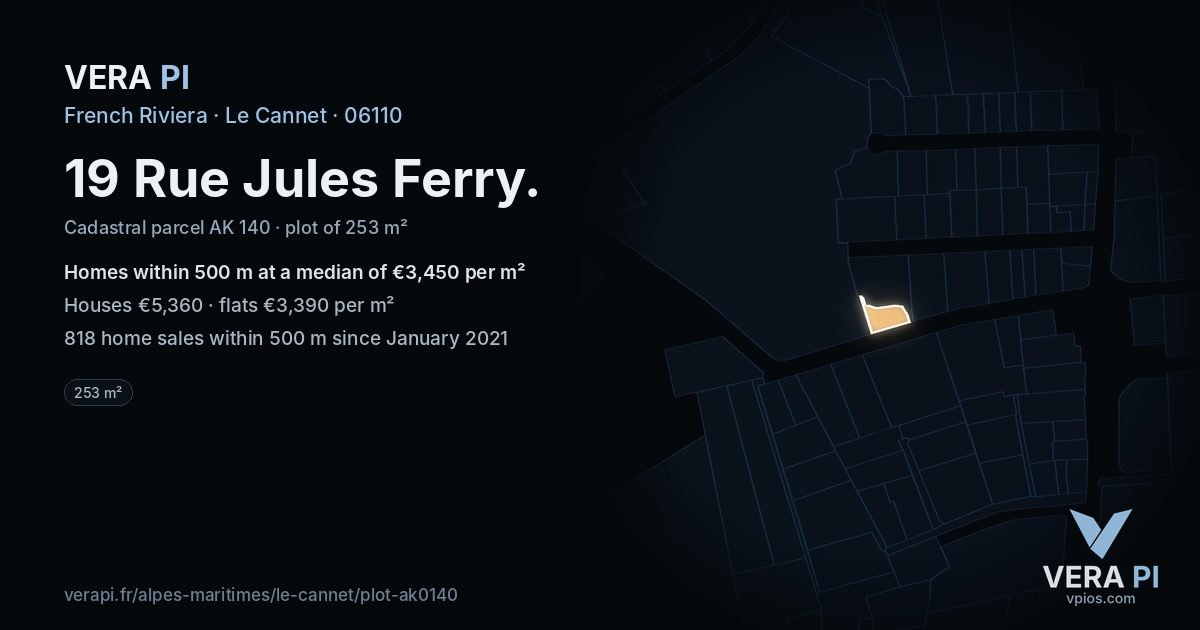 19 Rue Jules Ferry, Le Cannet at night – the plot lit, the parcels around coloured by the prices near them