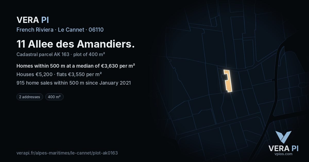 11 Allee des Amandiers, Le Cannet at night – the plot lit, the parcels around coloured by the prices near them
