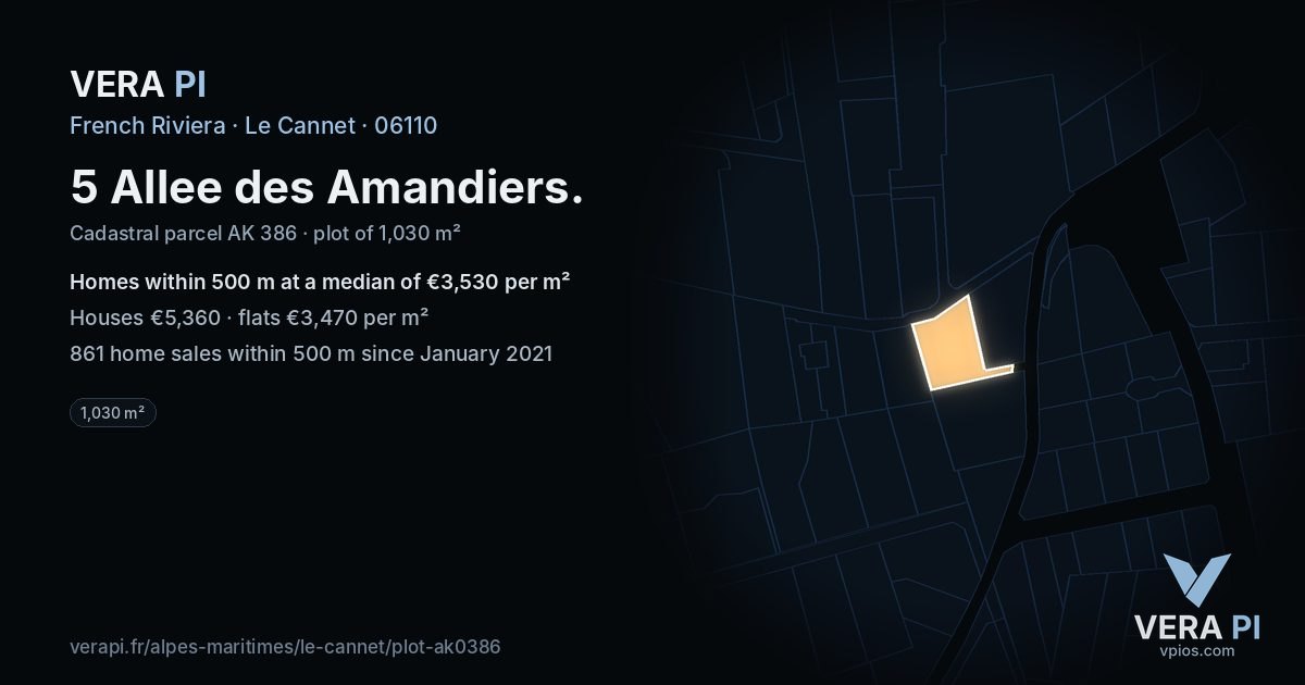 5 Allee des Amandiers, Le Cannet at night – the plot lit, the parcels around coloured by the prices near them