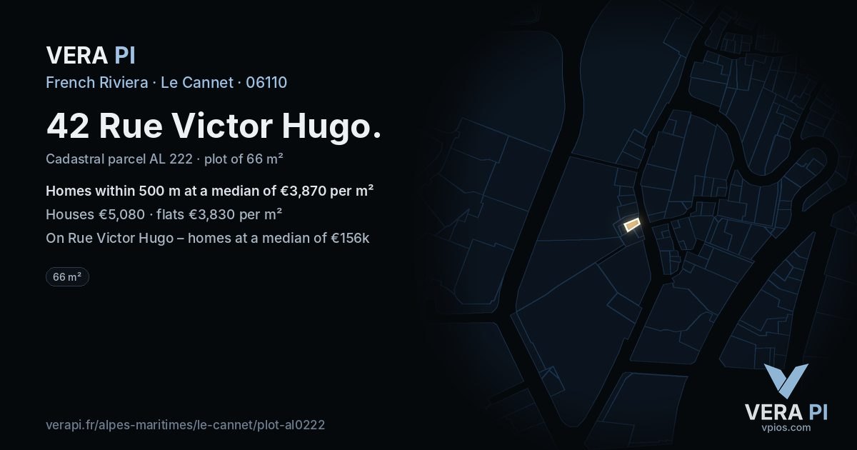 42 Rue Victor Hugo, Le Cannet at night – the plot lit, the parcels around coloured by the prices near them