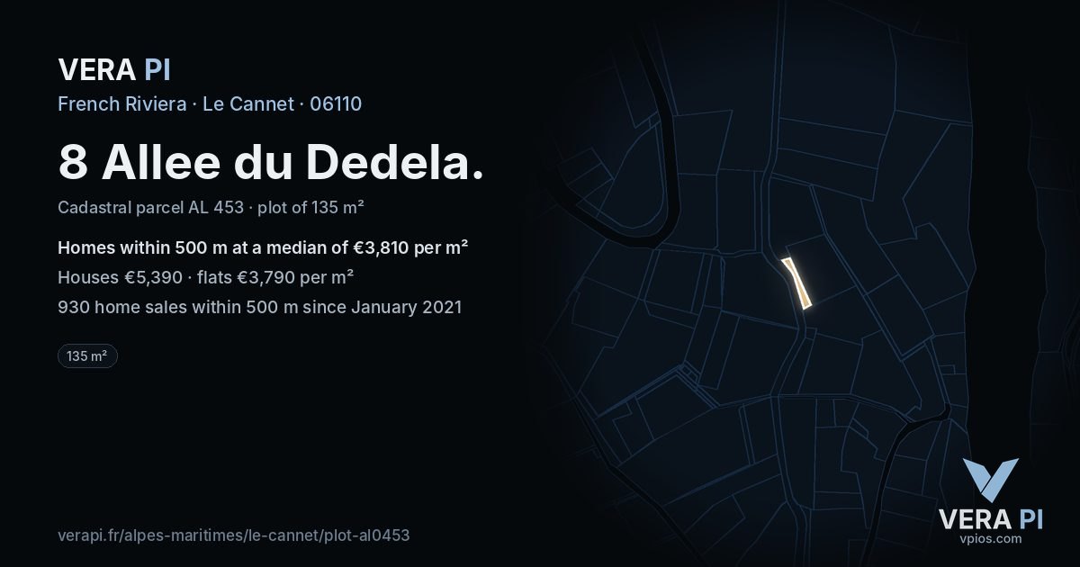 8 Allee du Dedela, Le Cannet at night – the plot lit, the parcels around coloured by the prices near them