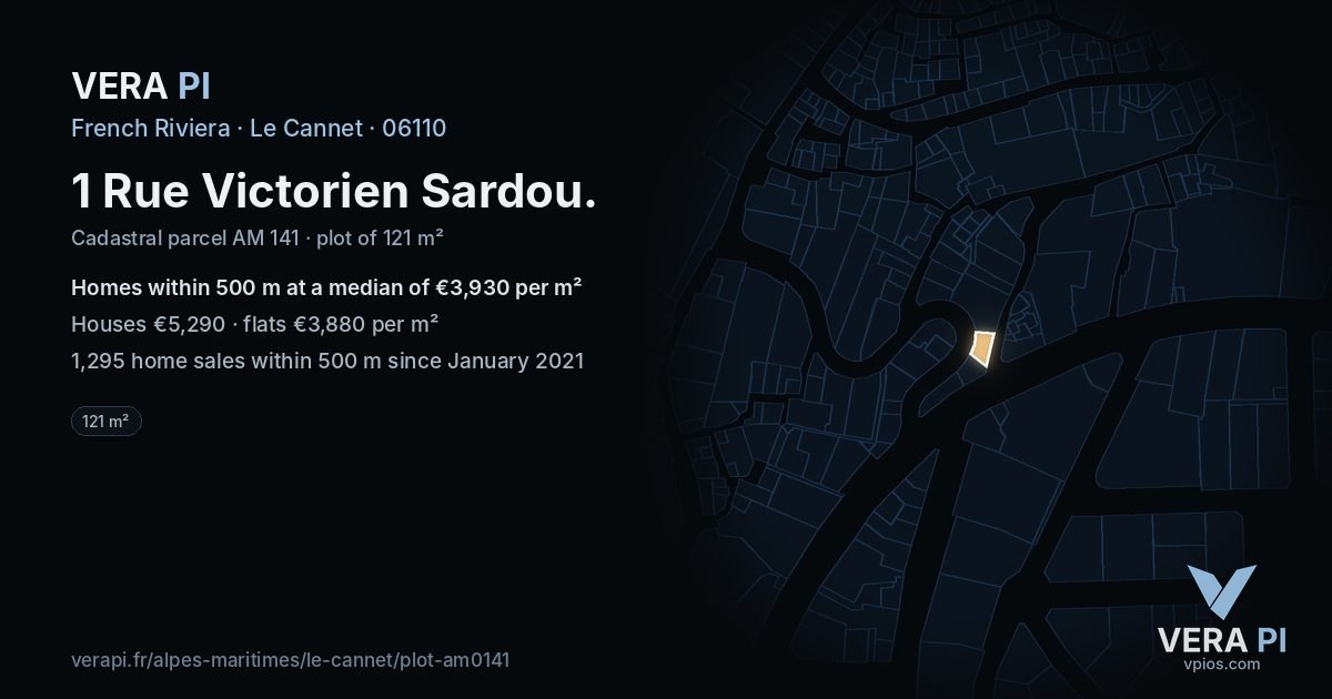 1 Rue Victorien Sardou, Le Cannet at night – the plot lit, the parcels around coloured by the prices near them