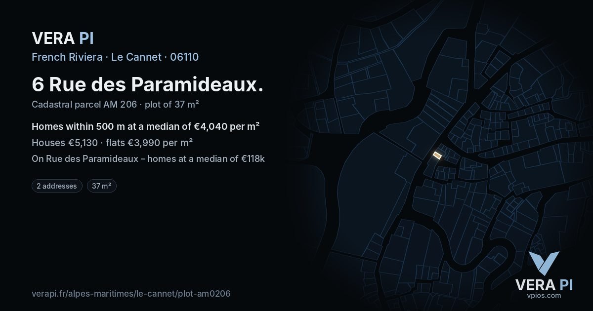 6 Rue des Paramideaux, Le Cannet at night – the plot lit, the parcels around coloured by the prices near them