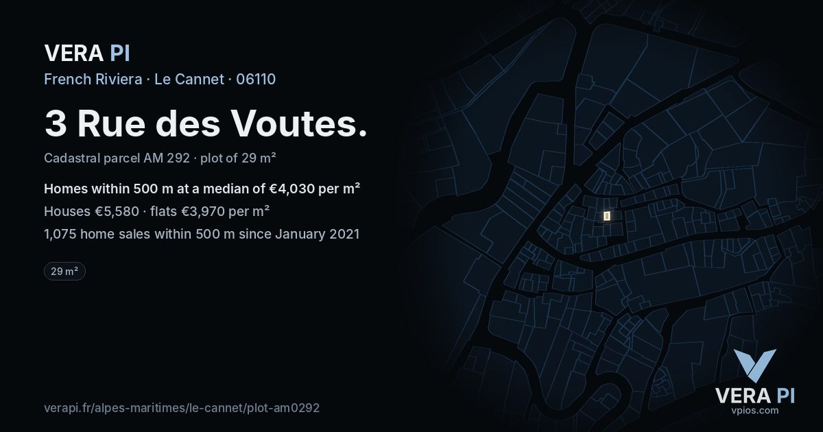 3 Rue des Voutes, Le Cannet at night – the plot lit, the parcels around coloured by the prices near them
