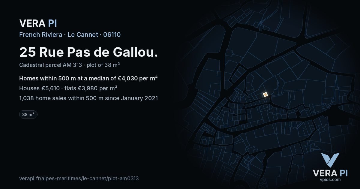 25 Rue Pas de Gallou, Le Cannet at night – the plot lit, the parcels around coloured by the prices near them