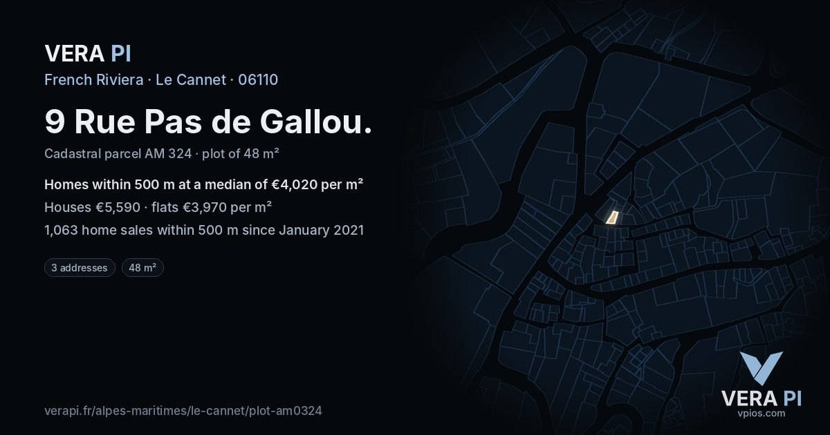 9 Rue Pas de Gallou, Le Cannet at night – the plot lit, the parcels around coloured by the prices near them