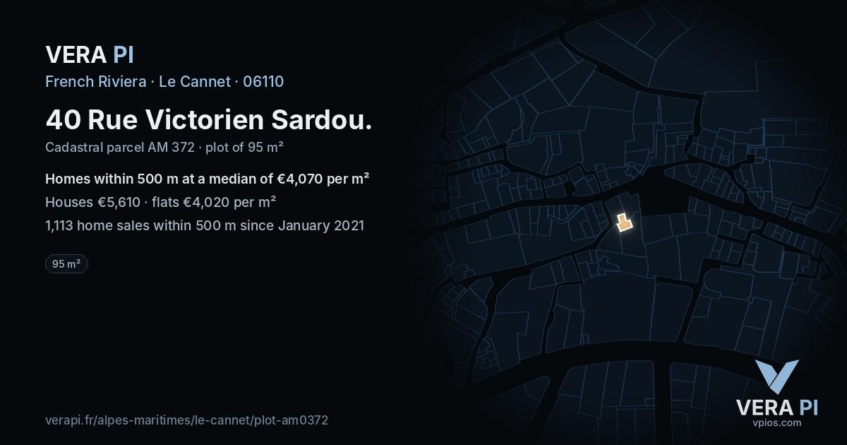 40 Rue Victorien Sardou, Le Cannet at night – the plot lit, the parcels around coloured by the prices near them