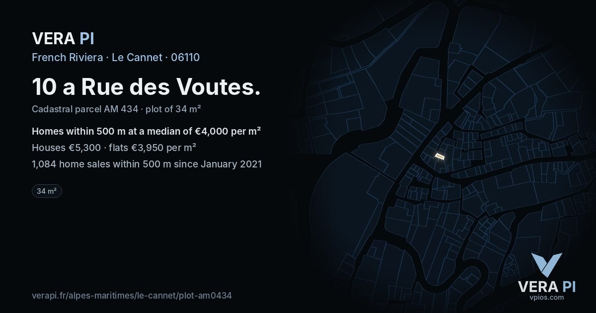 10 a Rue des Voutes, Le Cannet at night – the plot lit, the parcels around coloured by the prices near them