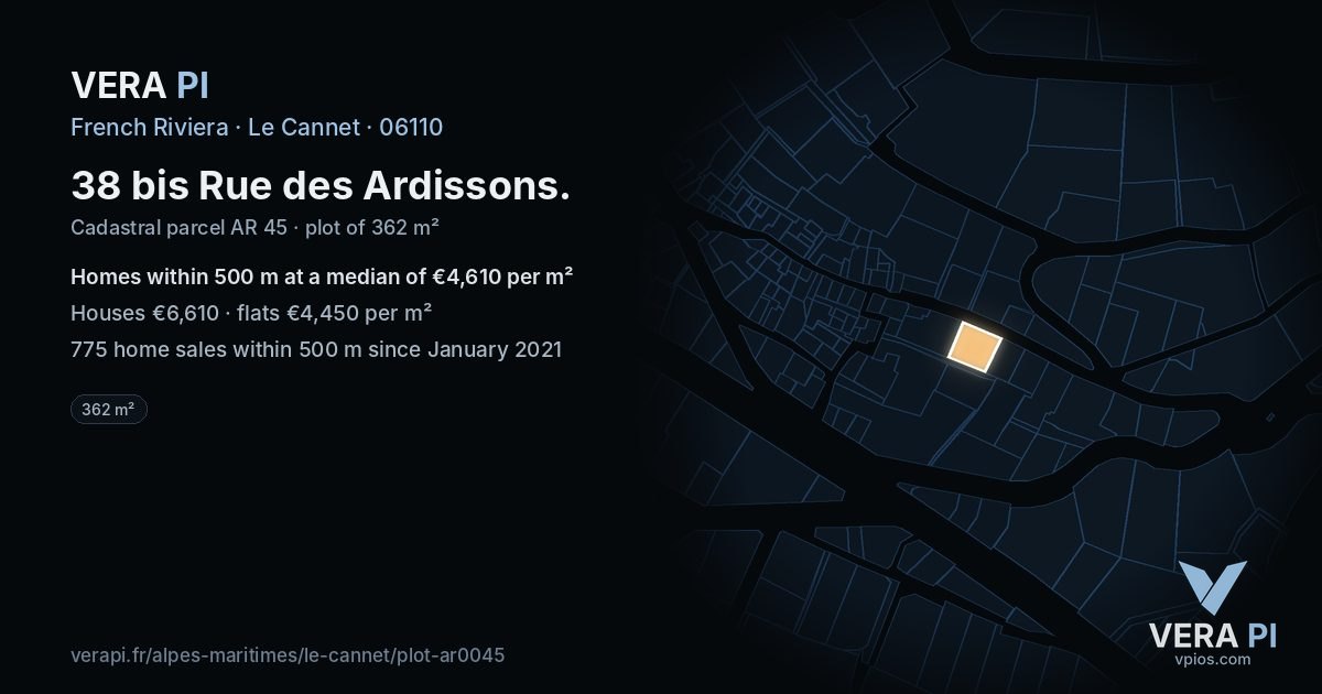 38 bis Rue des Ardissons, Le Cannet at night – the plot lit, the parcels around coloured by the prices near them