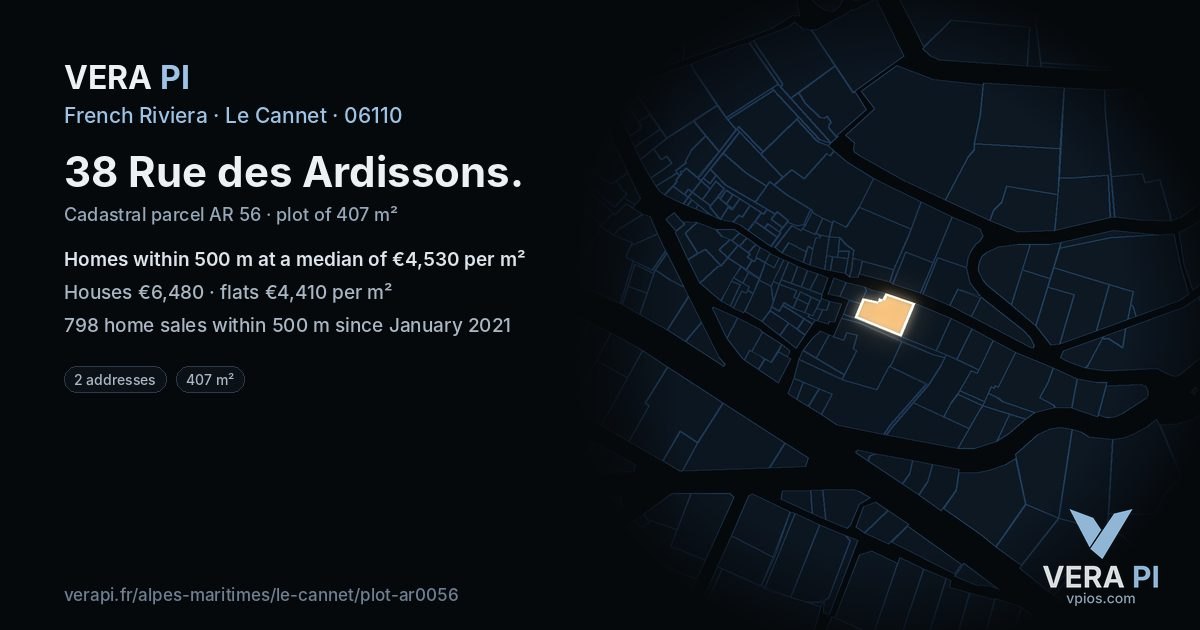 38 Rue des Ardissons, Le Cannet at night – the plot lit, the parcels around coloured by the prices near them