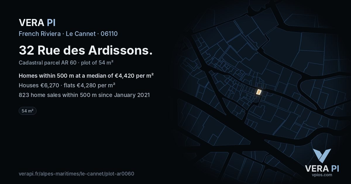 32 Rue des Ardissons, Le Cannet at night – the plot lit, the parcels around coloured by the prices near them
