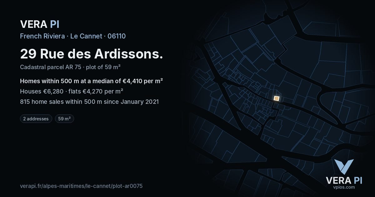 29 Rue des Ardissons, Le Cannet at night – the plot lit, the parcels around coloured by the prices near them