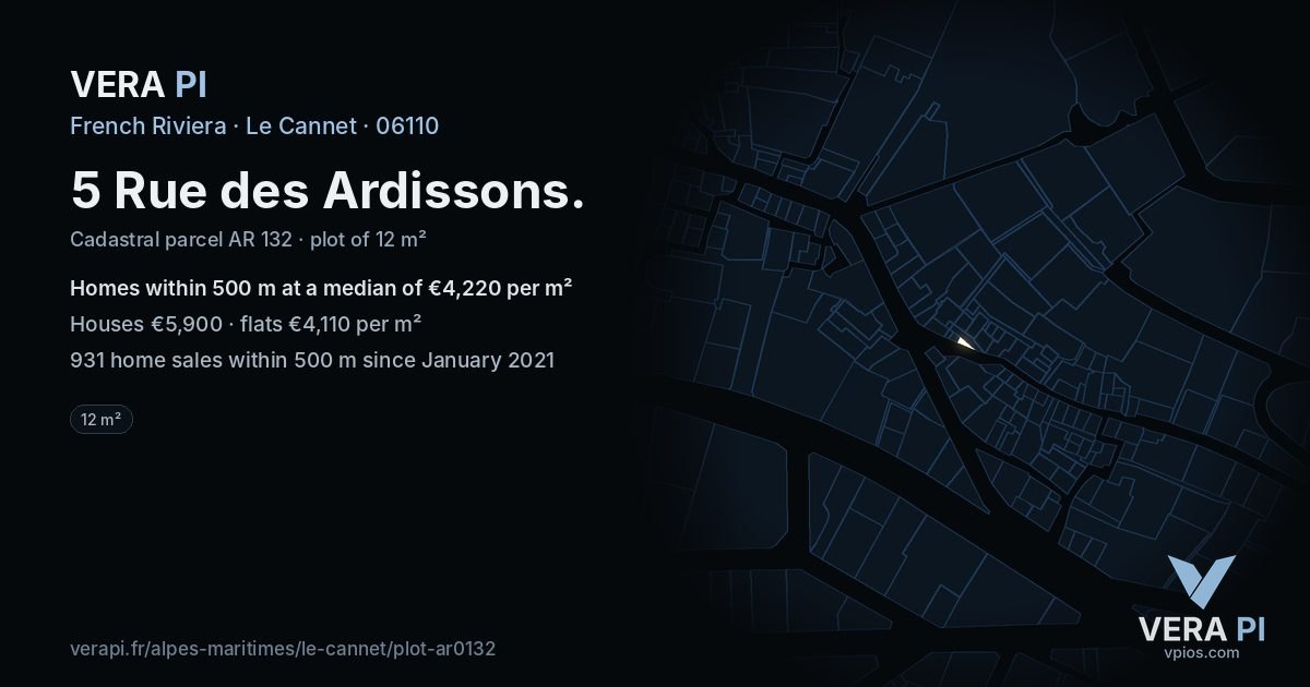 5 Rue des Ardissons, Le Cannet at night – the plot lit, the parcels around coloured by the prices near them