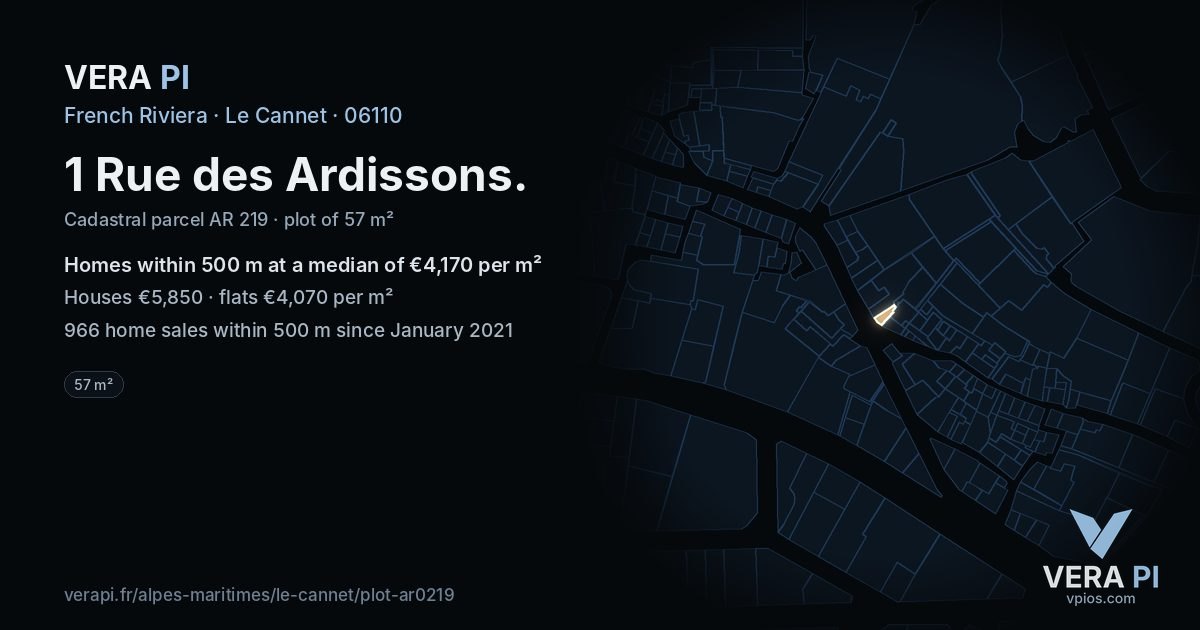 1 Rue des Ardissons, Le Cannet at night – the plot lit, the parcels around coloured by the prices near them