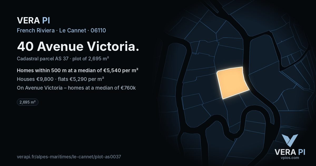 40 Avenue Victoria, Le Cannet at night – the plot lit, the parcels around coloured by the prices near them