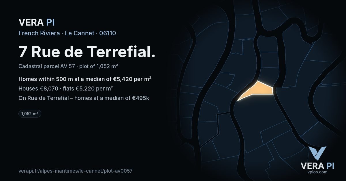 7 Rue de Terrefial, Le Cannet at night – the plot lit, the parcels around coloured by the prices near them