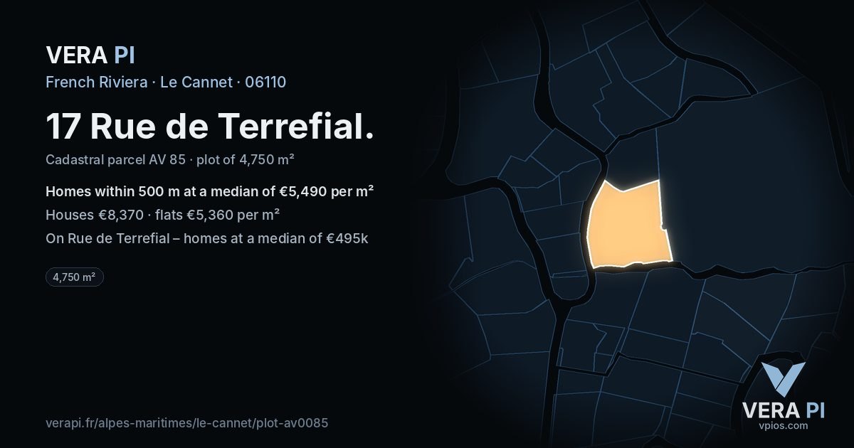 17 Rue de Terrefial, Le Cannet at night – the plot lit, the parcels around coloured by the prices near them
