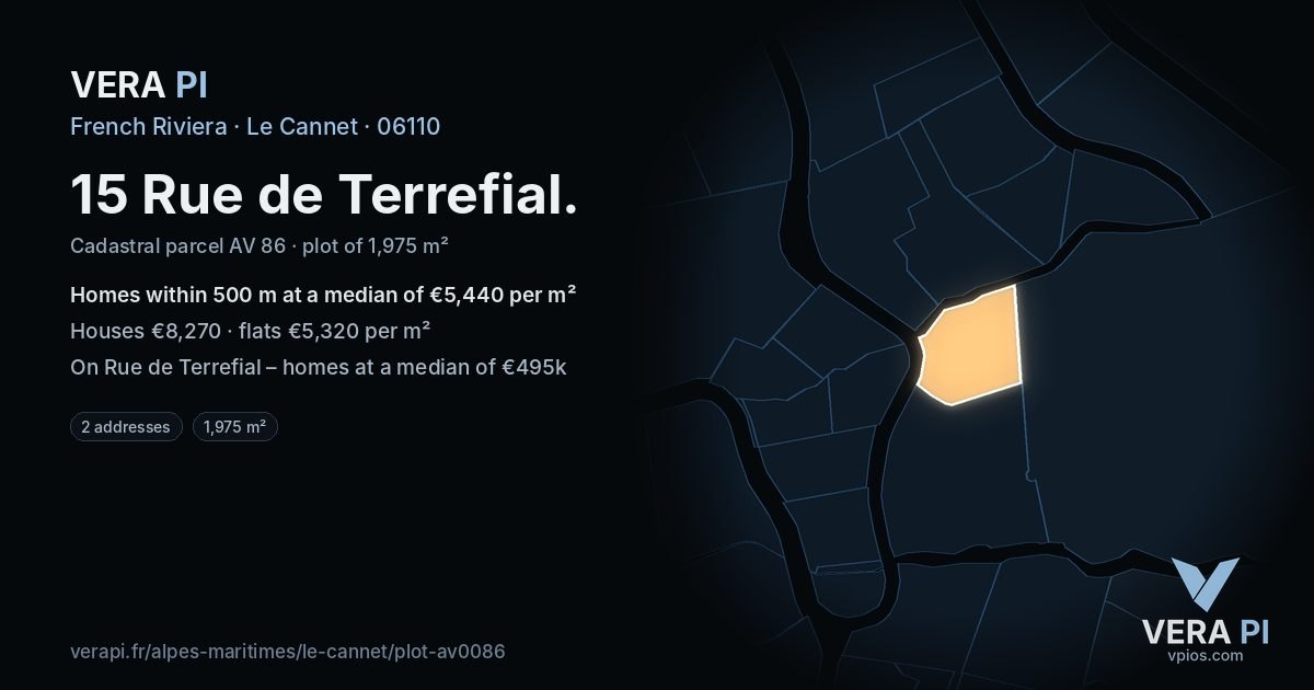 15 Rue de Terrefial, Le Cannet at night – the plot lit, the parcels around coloured by the prices near them