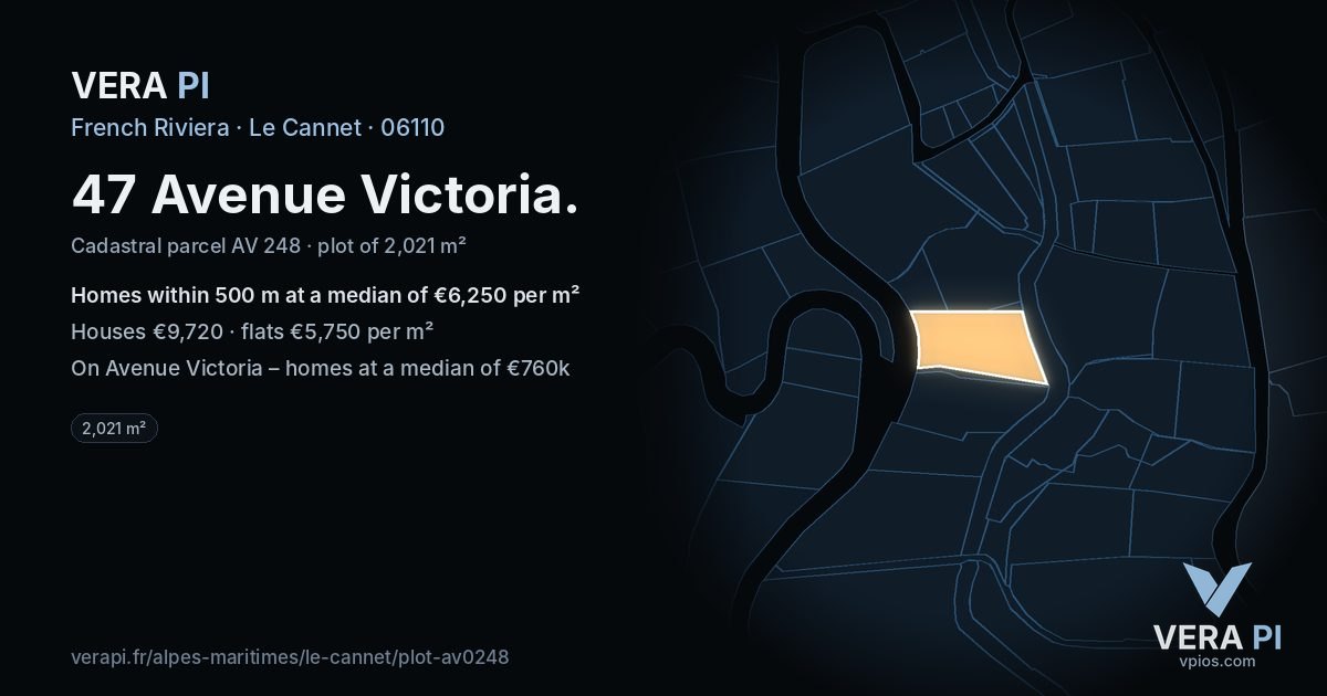 47 Avenue Victoria, Le Cannet at night – the plot lit, the parcels around coloured by the prices near them