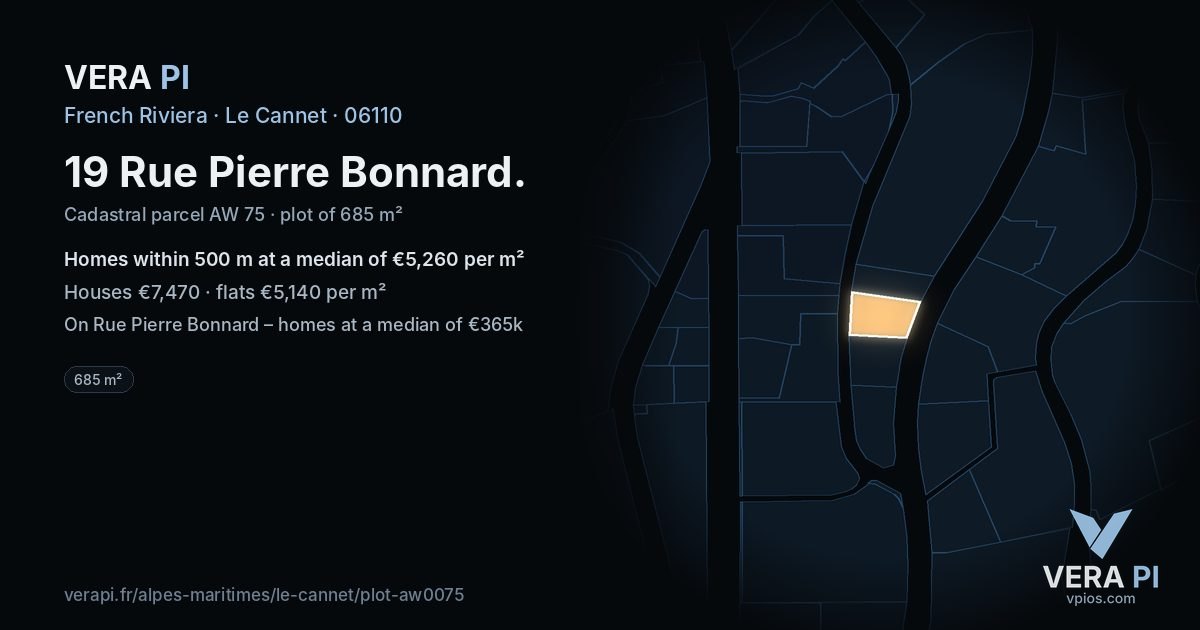 19 Rue Pierre Bonnard, Le Cannet at night – the plot lit, the parcels around coloured by the prices near them