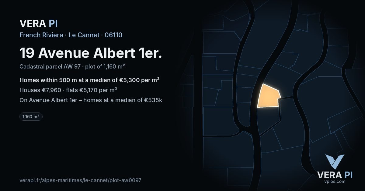 19 Avenue Albert 1er, Le Cannet at night – the plot lit, the parcels around coloured by the prices near them