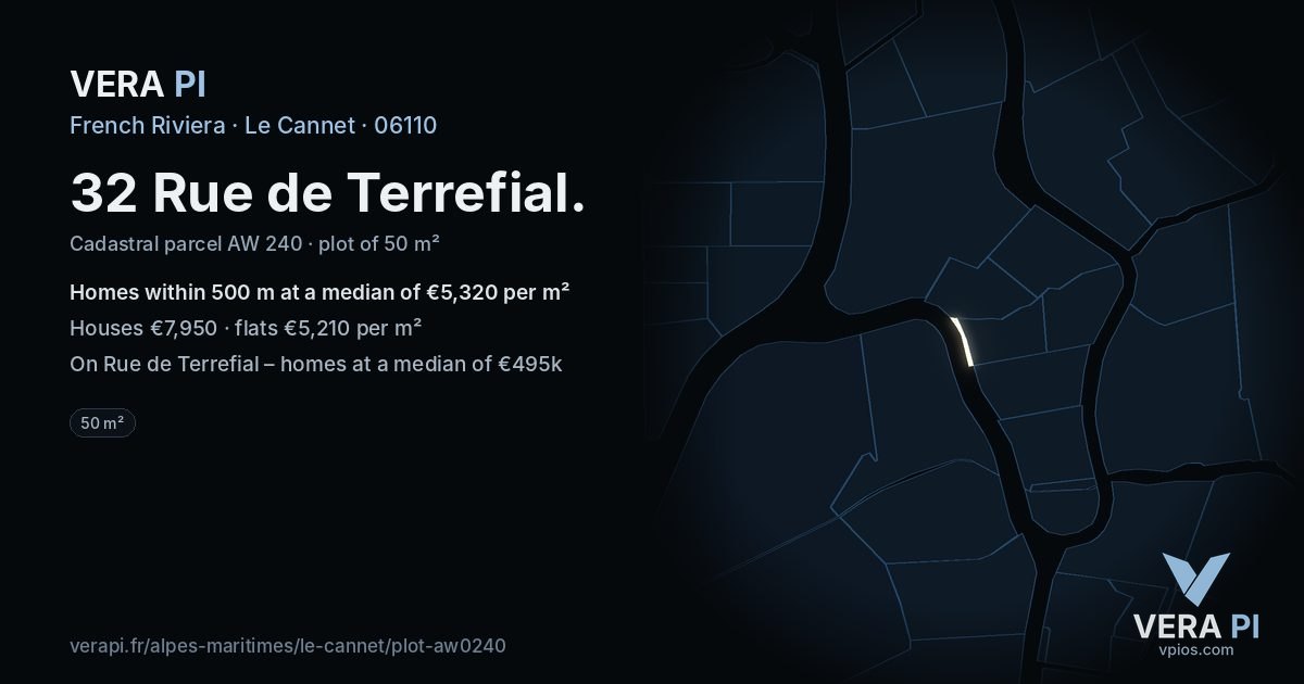 32 Rue de Terrefial, Le Cannet at night – the plot lit, the parcels around coloured by the prices near them