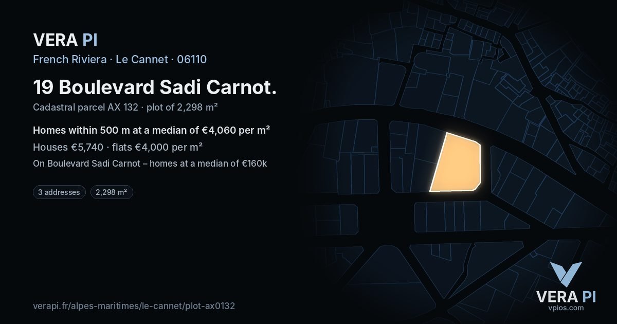 19 Boulevard Sadi Carnot, Le Cannet at night – the plot lit, the parcels around coloured by the prices near them