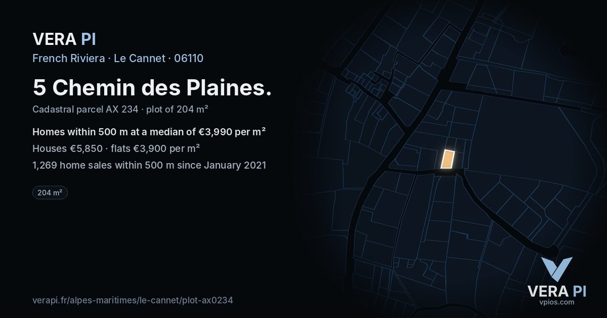 5 Chemin des Plaines, Le Cannet at night – the plot lit, the parcels around coloured by the prices near them