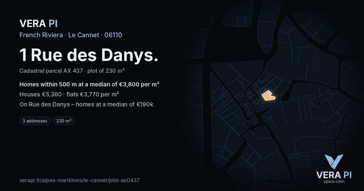 1 Rue des Danys, Le Cannet at night – the plot lit, the parcels around coloured by the prices near them