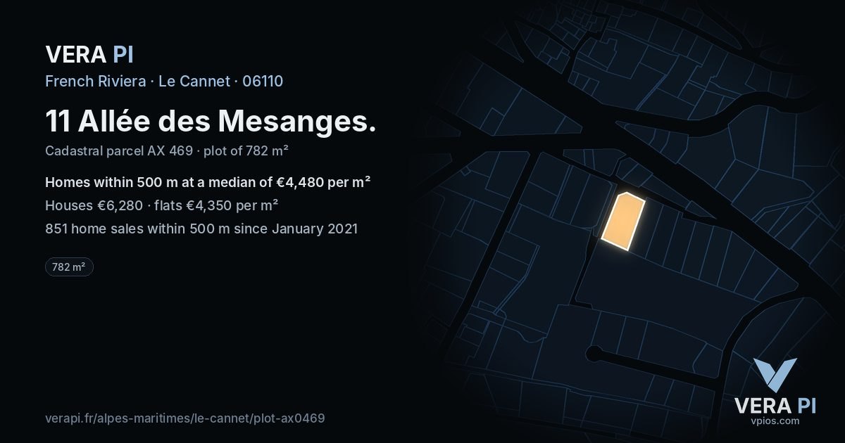 11 Allée des Mesanges, Le Cannet at night – the plot lit, the parcels around coloured by the prices near them